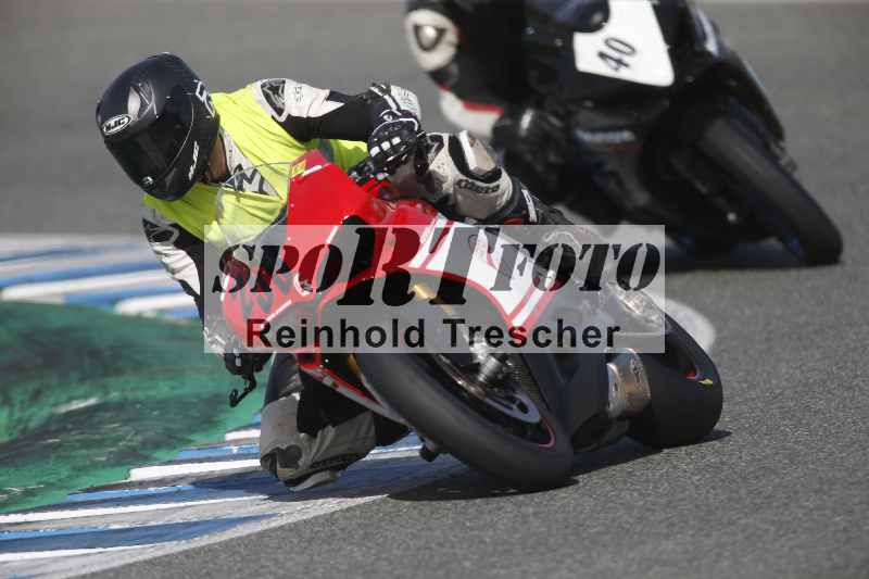 /Archiv-2024/01 26.-28.01.2024 Moto Center Thun Jerez/Gruppe gruen-green/258